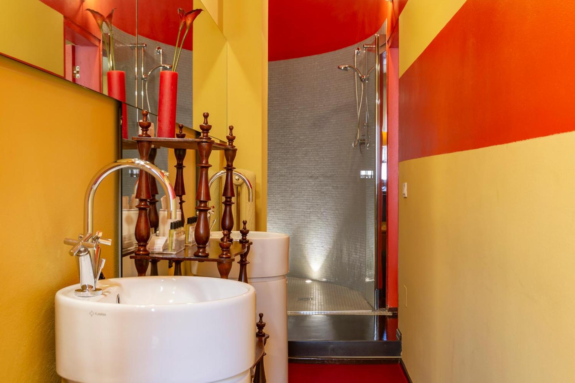 Bohemian Suite Spacious And Central Loft โบโลญญา ภายนอก รูปภาพ